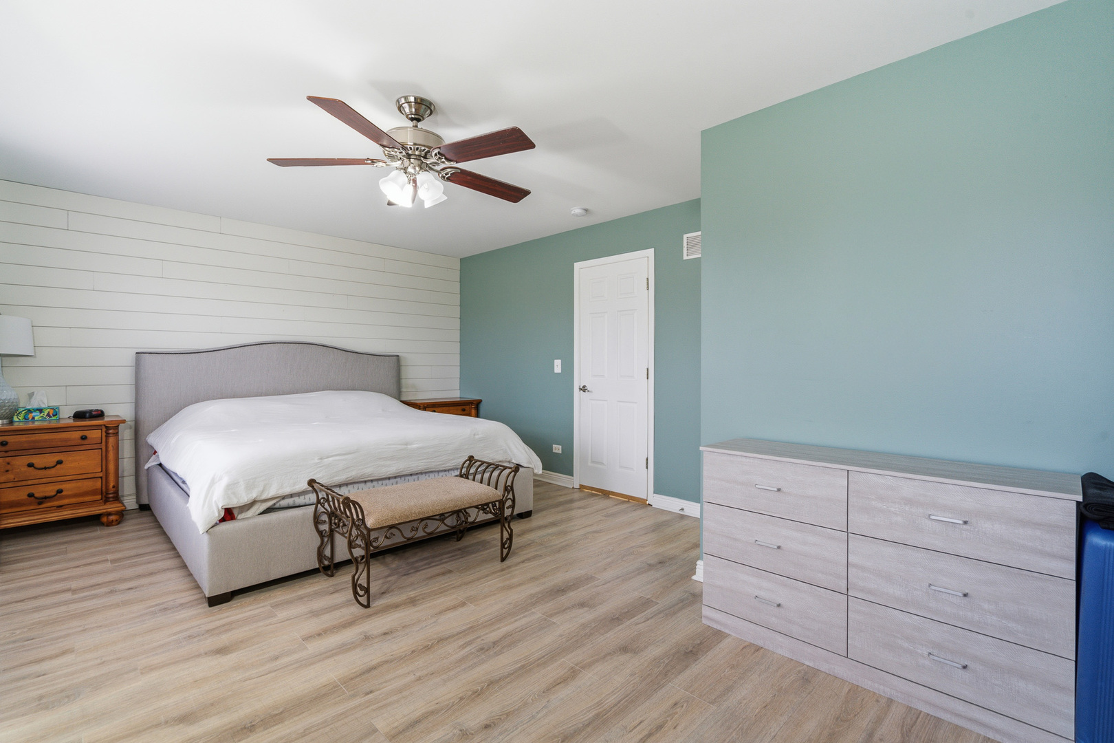 1594 Arborwood Circle, Romeoville, IL 60446