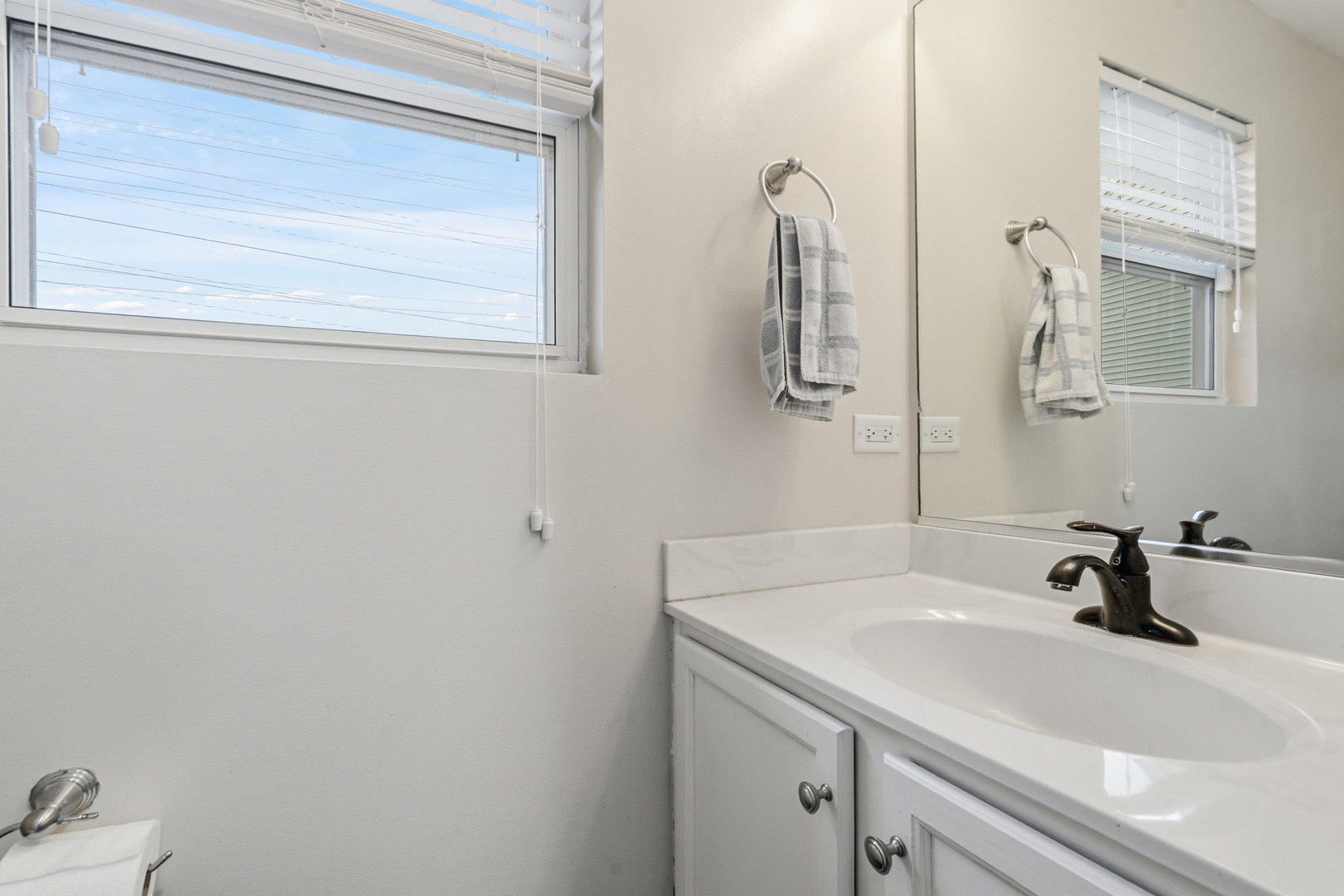 1594 Arborwood Circle, Romeoville, IL 60446