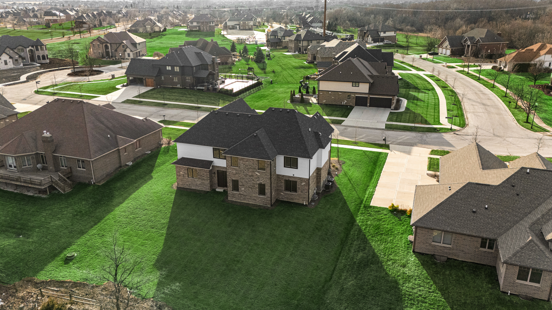 7831 NORTHWOODS Drive, Frankfort, IL 60423