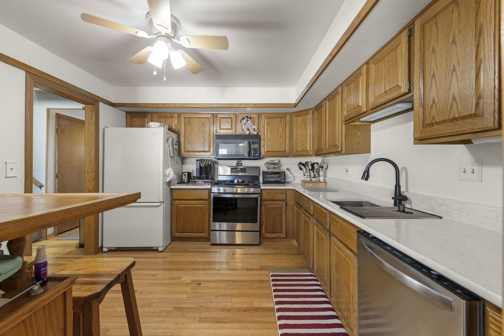 213 Manor Drive, New Lenox, IL 60451