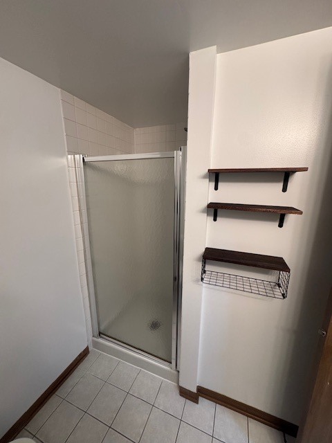 910 E 152nd Place, Phoenix, IL 60426