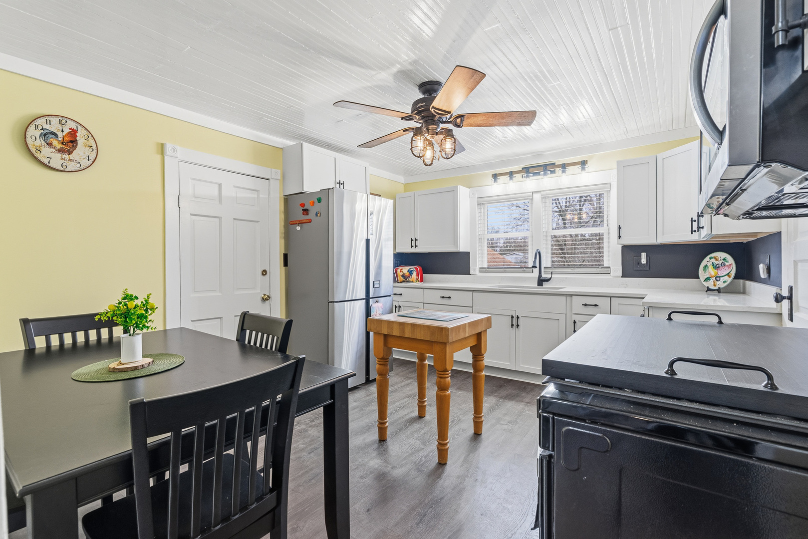 310 Godfrey Avenue, Lockport, IL 60441