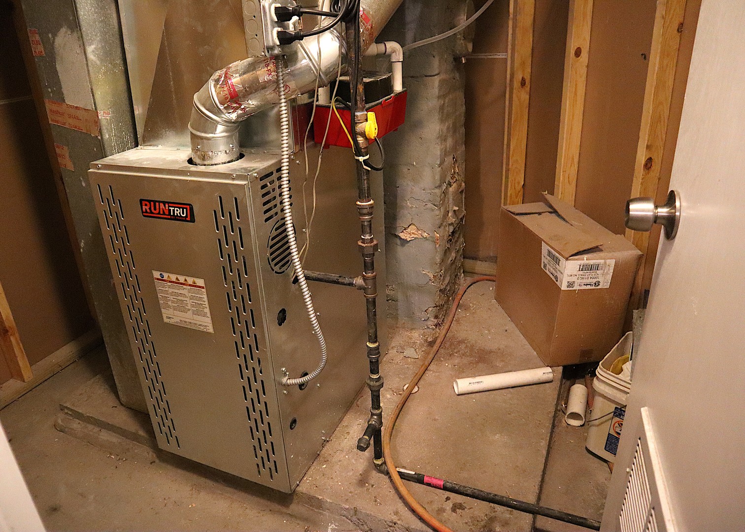 6616 S Kedvale Avenue, Chicago, IL 60629