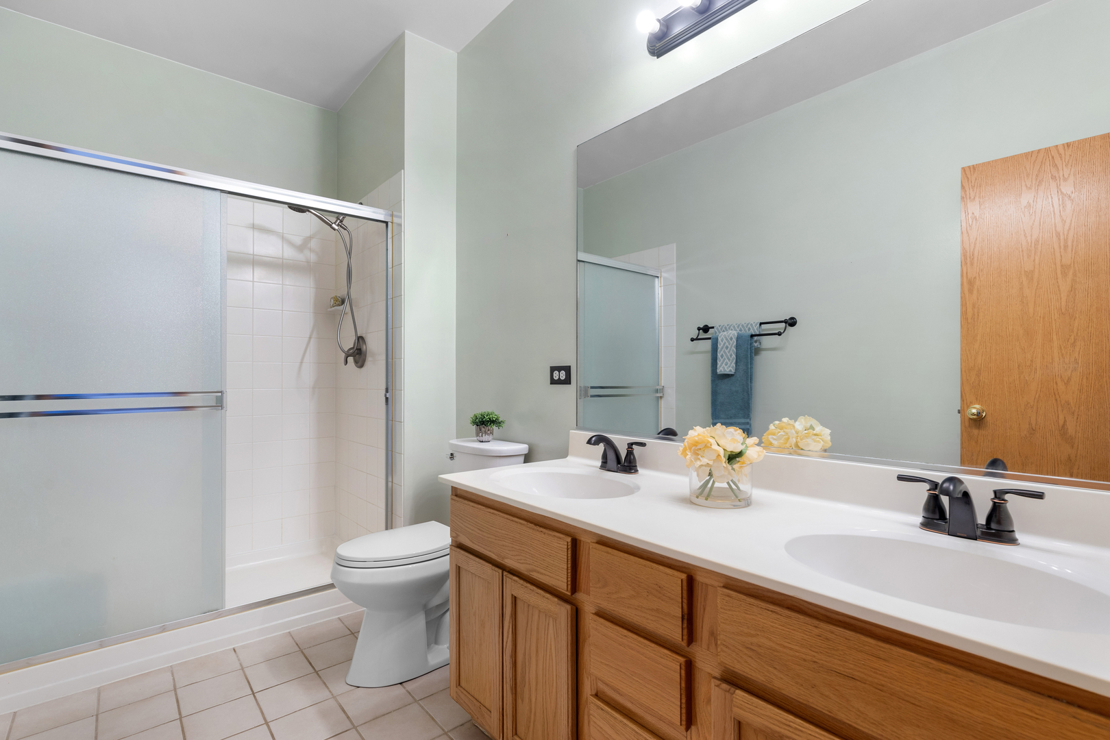 45 W Vandermeer Drive, Antioch, IL 60002