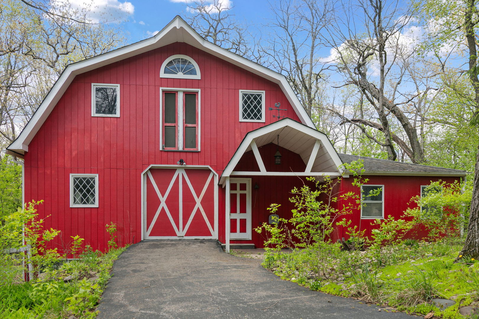 7019 Johnsburg Road, Spring Grove, IL 60081