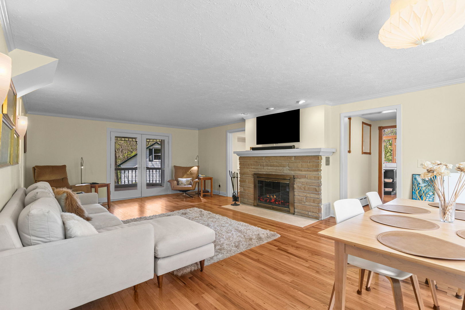 7019 Johnsburg Road, Spring Grove, IL 60081