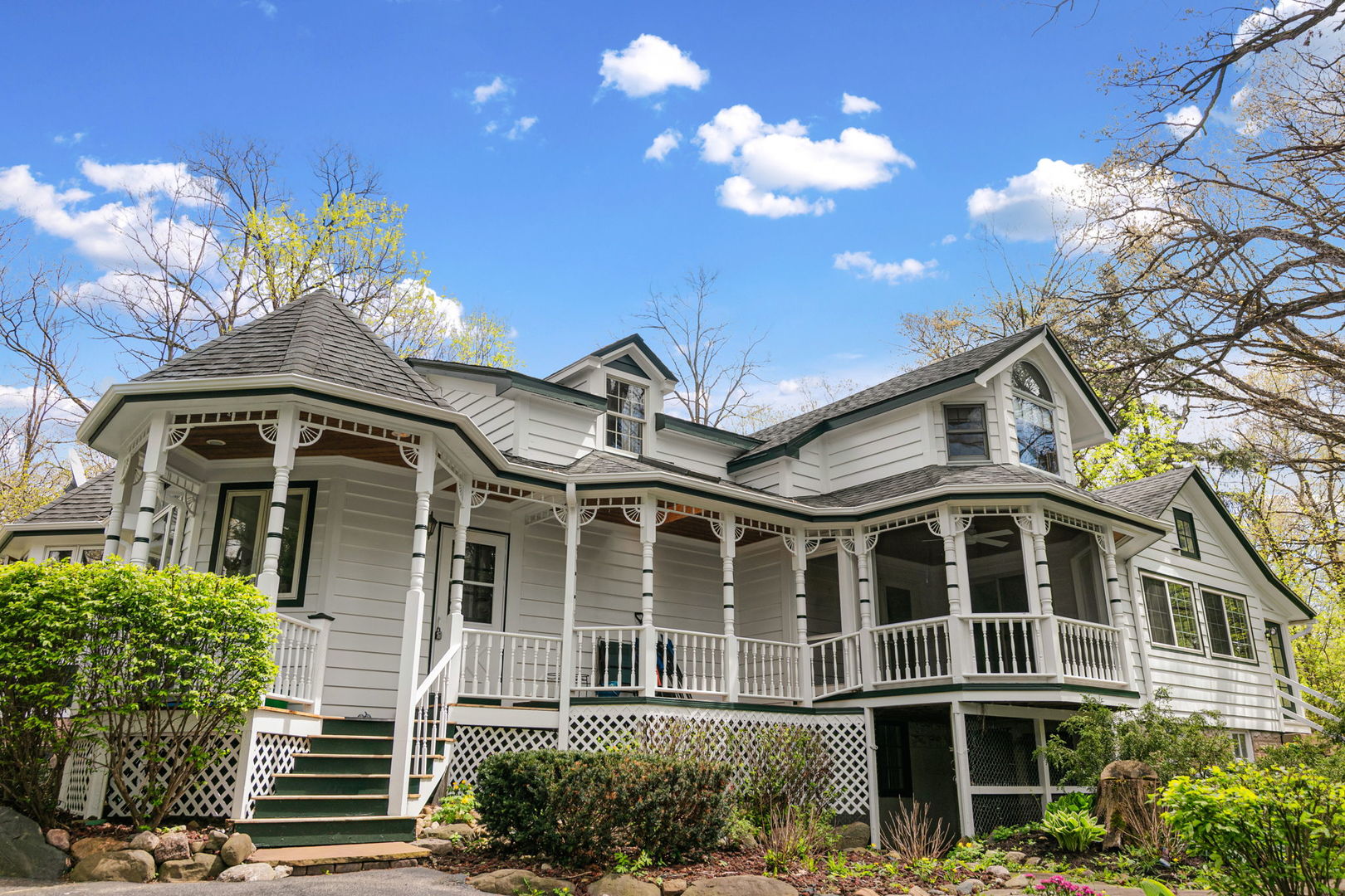 7019 Johnsburg Road, Spring Grove, IL 60081