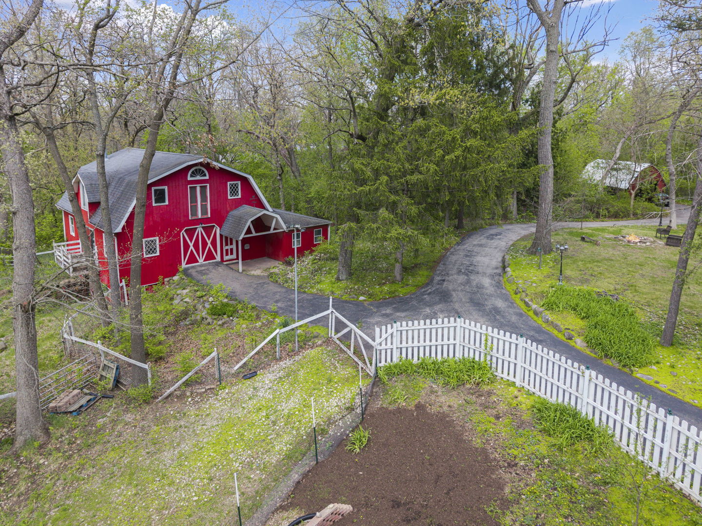 7019 Johnsburg Road, Spring Grove, IL 60081