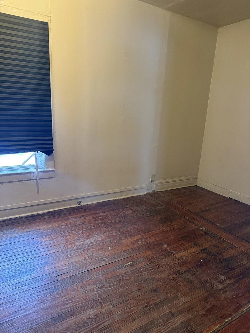 11715 S Wentworth Avenue, Chicago, IL 60628