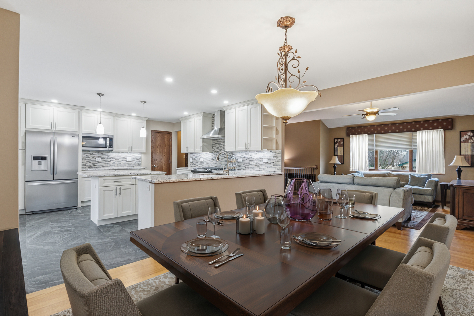 13707 W Carefree Drive, Homer Glen, IL 60491