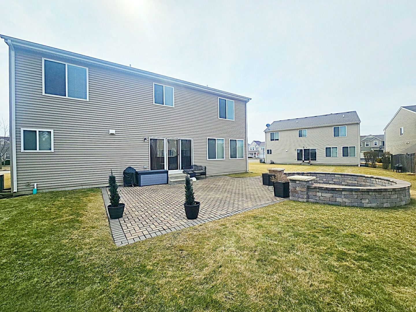 202 Minuet Circle, Volo, IL 60073