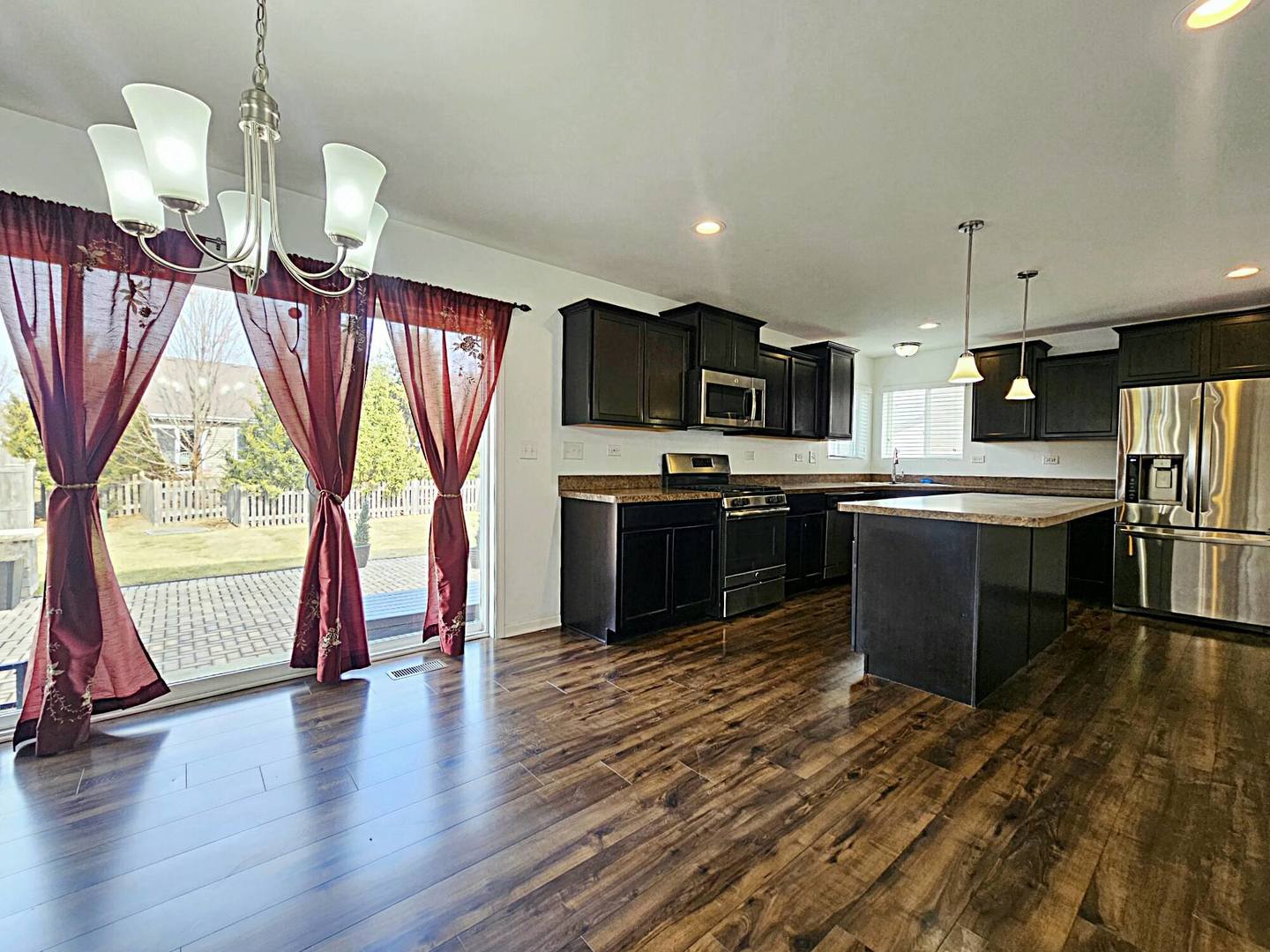 202 Minuet Circle, Volo, IL 60073