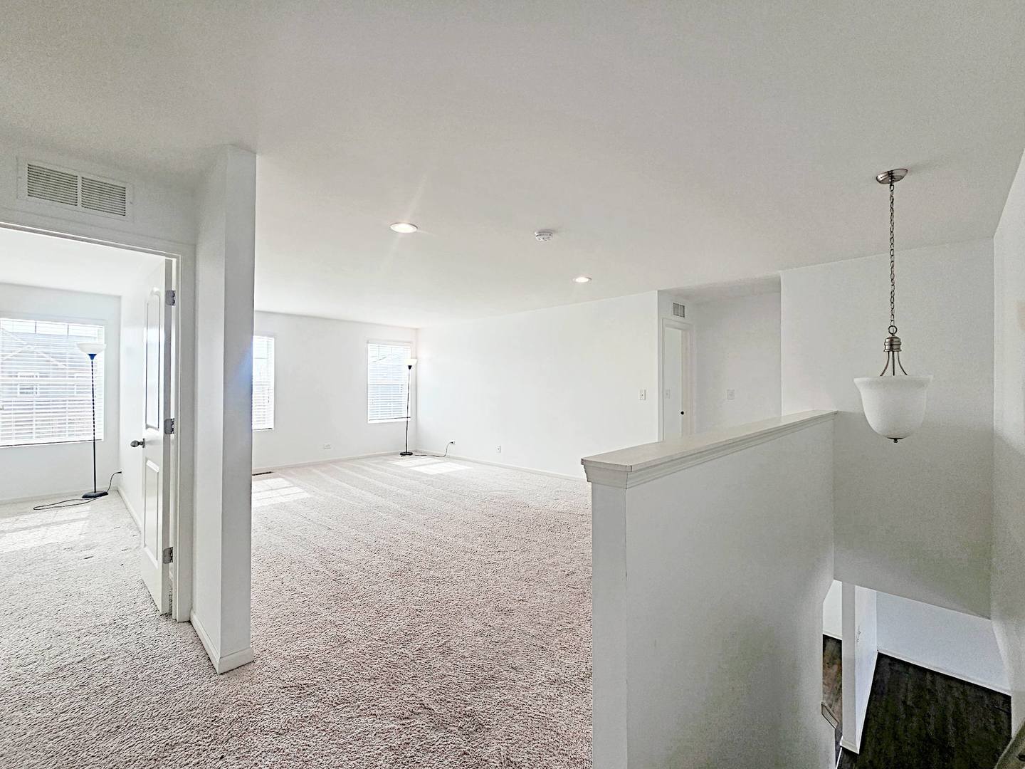 202 Minuet Circle, Volo, IL 60073