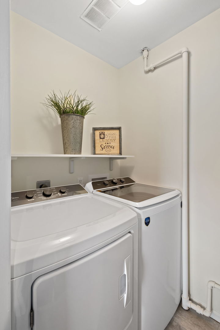 646 68th Street, Willowbrook, IL 60527