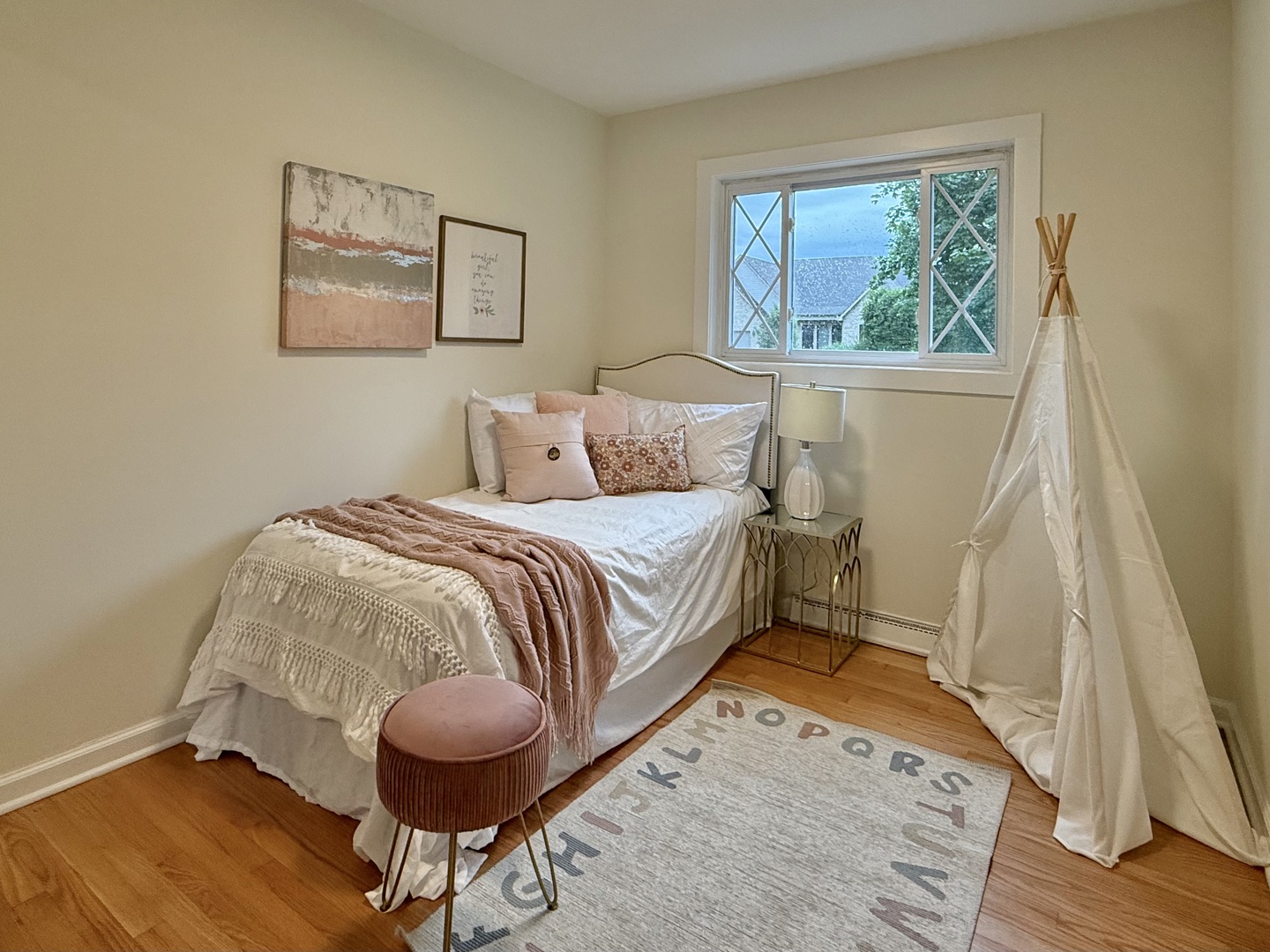 646 68th Street, Willowbrook, IL 60527