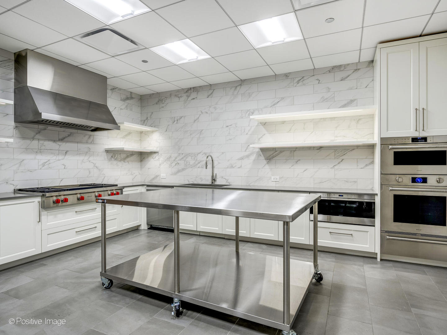 435 N Michigan Avenue #611, Chicago, IL 60611