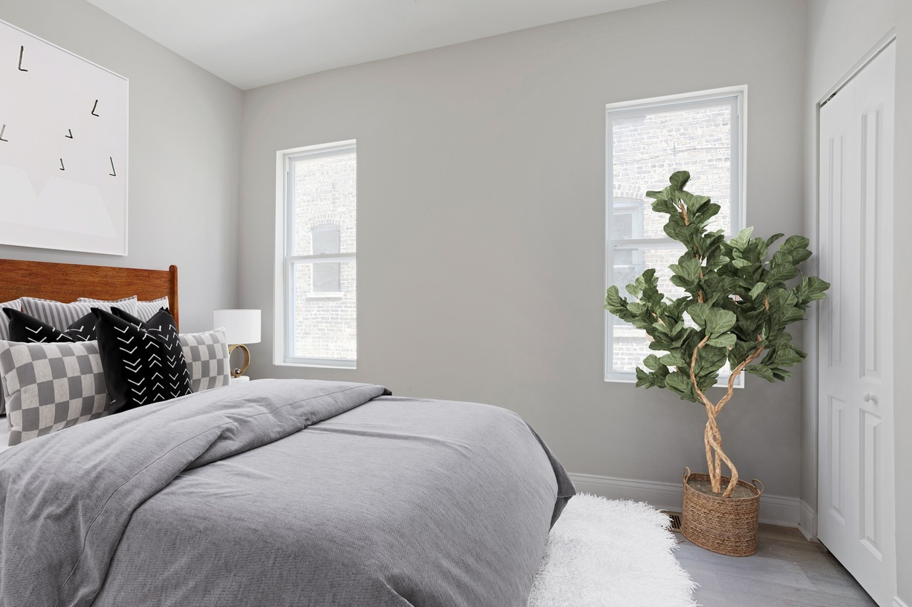 843 E 65th Street #2, Chicago, IL 60637