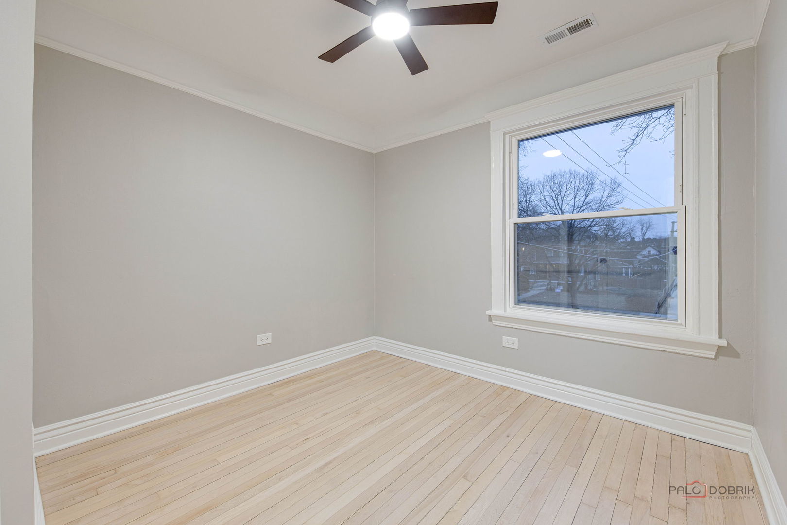 131 N Taylor Avenue, Oak Park, IL 60302