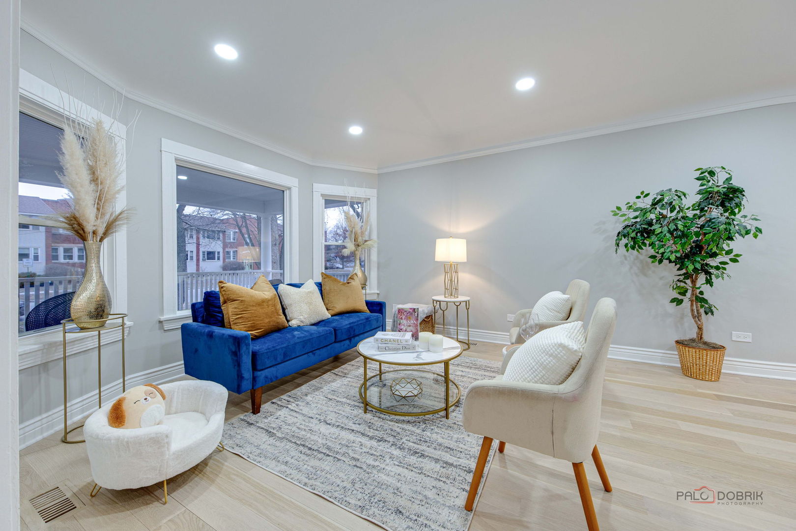 131 N Taylor Avenue, Oak Park, IL 60302