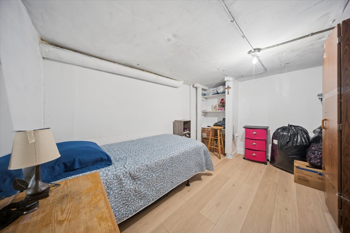 5411 W North Avenue, Chicago, IL 60639