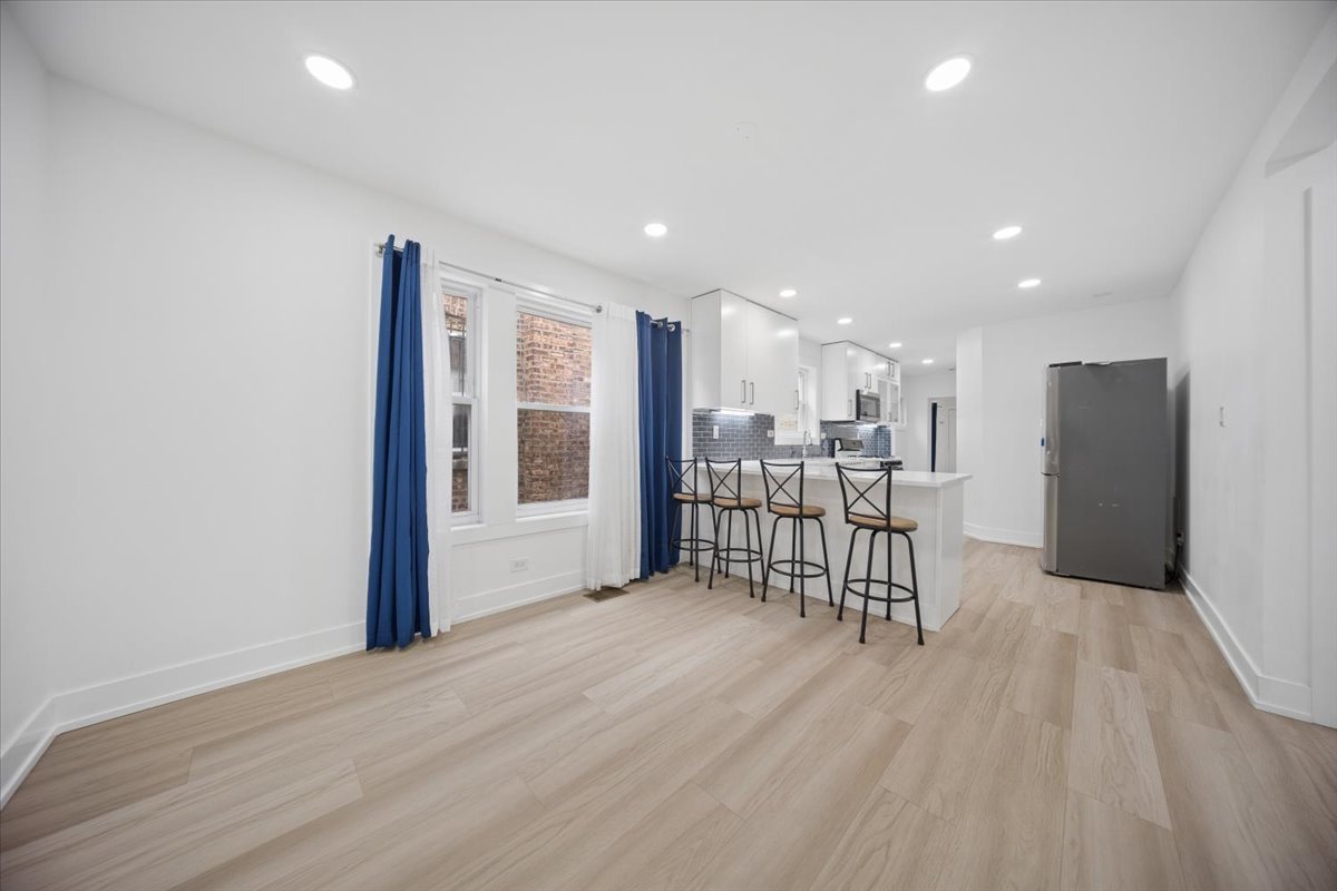 5411 W North Avenue, Chicago, IL 60639