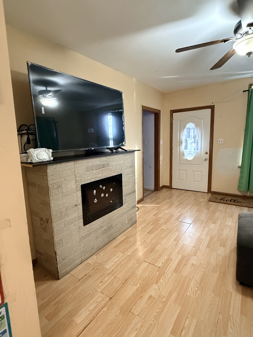 230 153rd Place, Calumet City, IL 60409