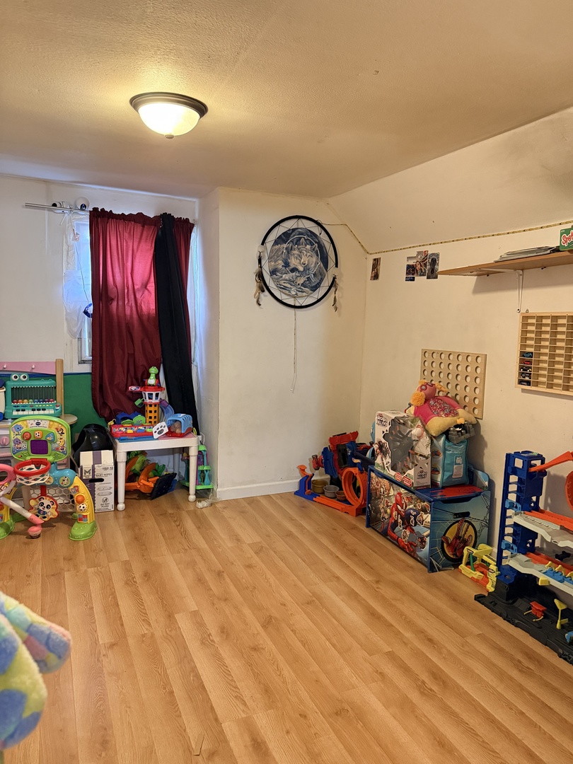 230 153rd Place, Calumet City, IL 60409