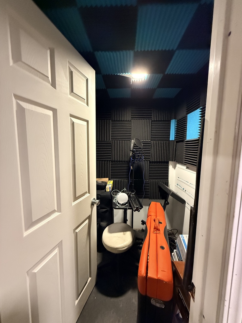 230 153rd Place, Calumet City, IL 60409