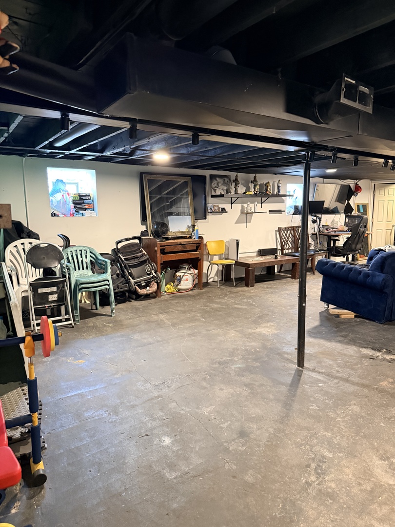 230 153rd Place, Calumet City, IL 60409