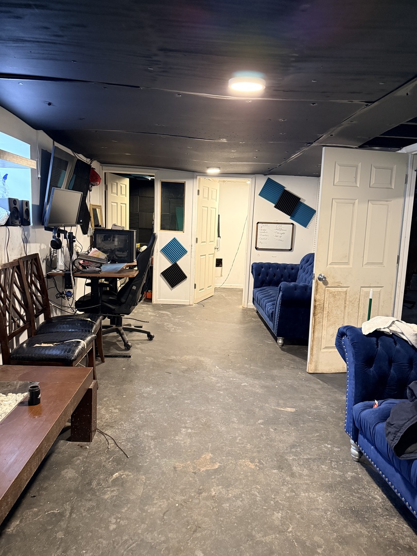 230 153rd Place, Calumet City, IL 60409