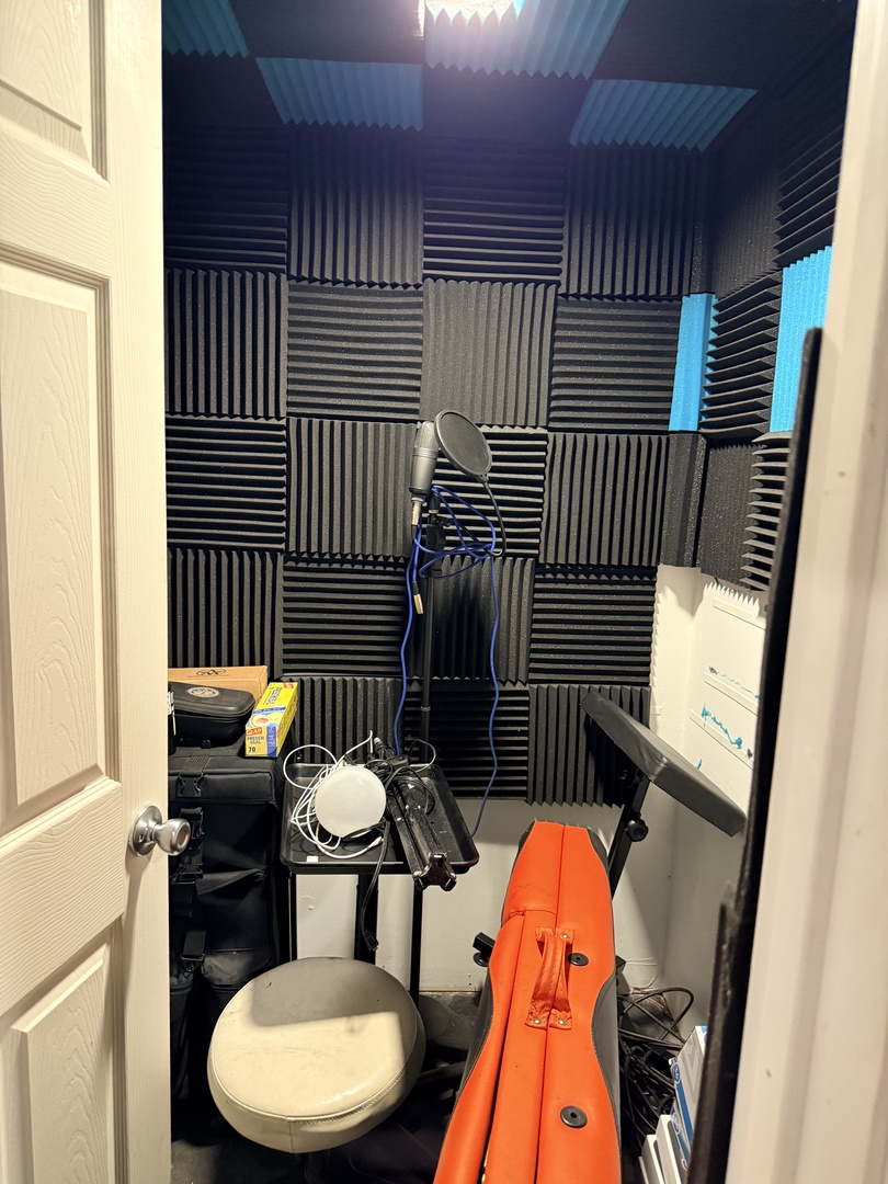 230 153rd Place, Calumet City, IL 60409