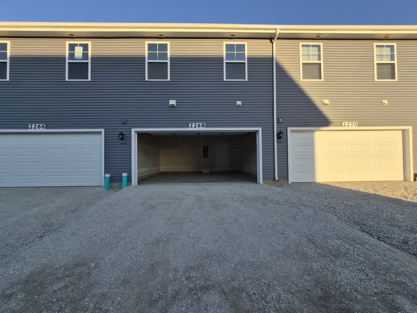 2268 Barbera Drive #2268, Oswego, IL 60543