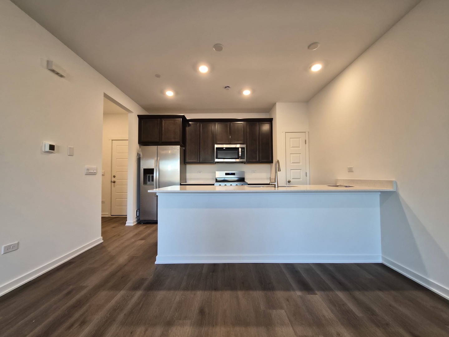 2268 Barbera Drive #2268, Oswego, IL 60543