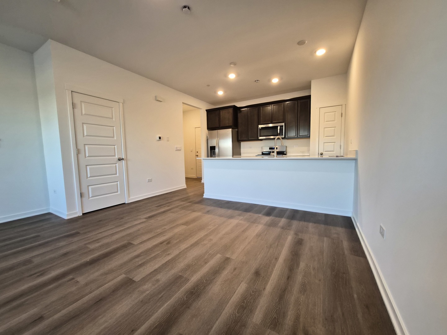 2268 Barbera Drive #2268, Oswego, IL 60543