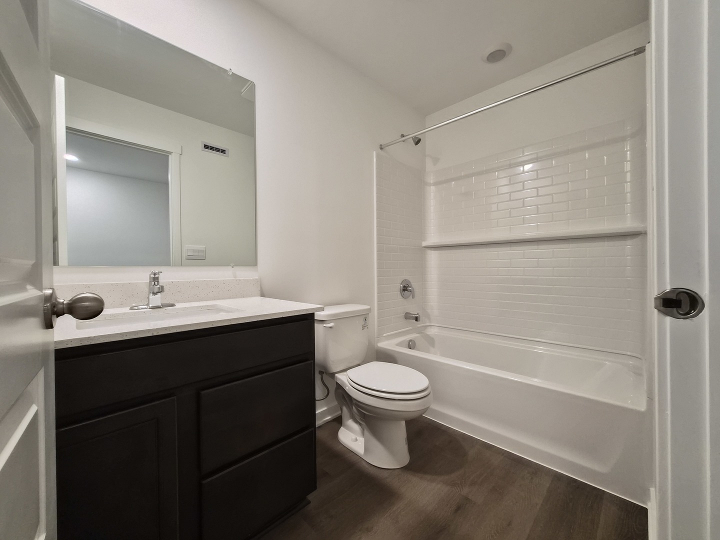 2268 Barbera Drive #2268, Oswego, IL 60543