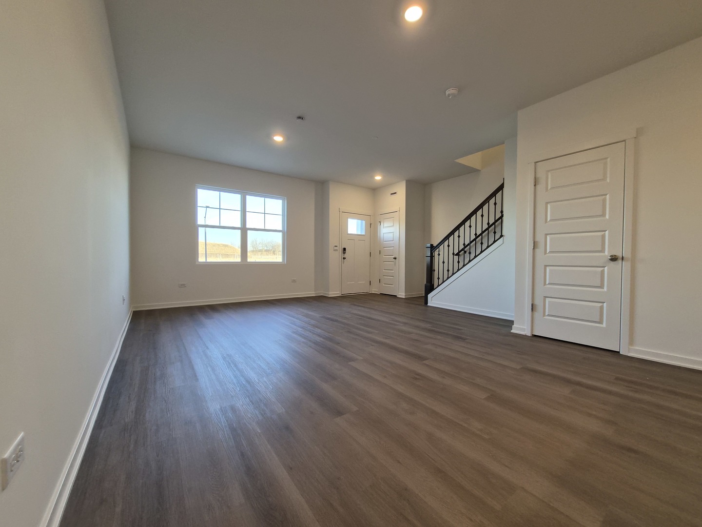 2268 Barbera Drive #2268, Oswego, IL 60543