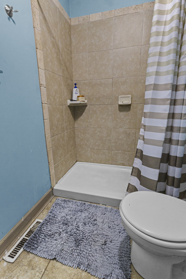 207 E Taylor Street, Grant Park, IL 60940