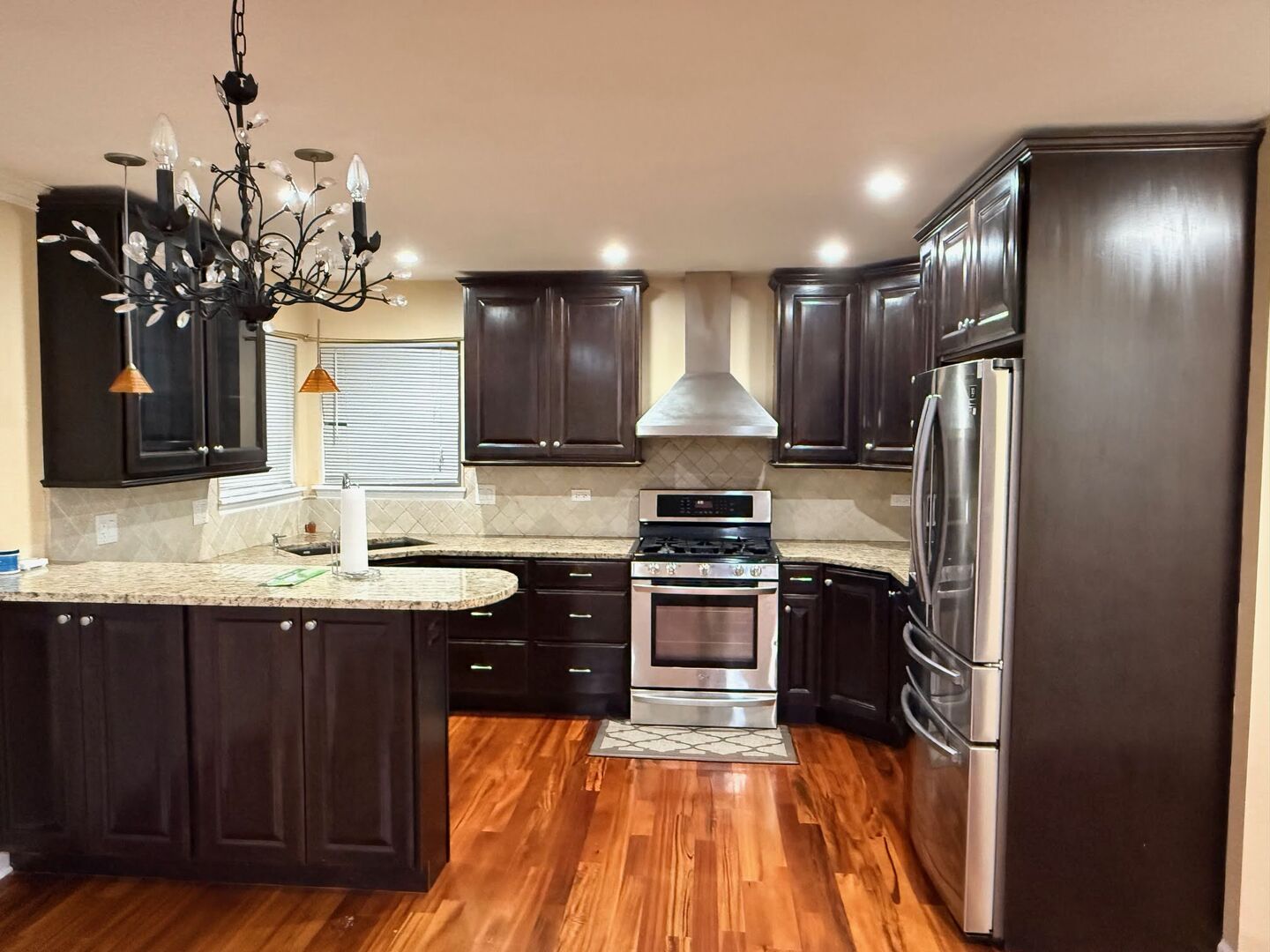 3161 Hopewell Drive, Aurora, IL 60502