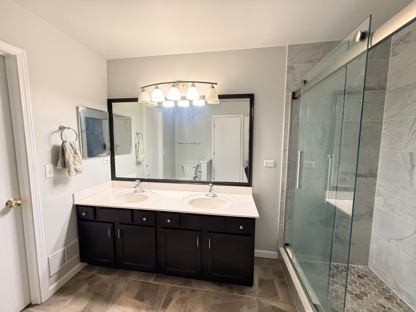 3161 Hopewell Drive, Aurora, IL 60502