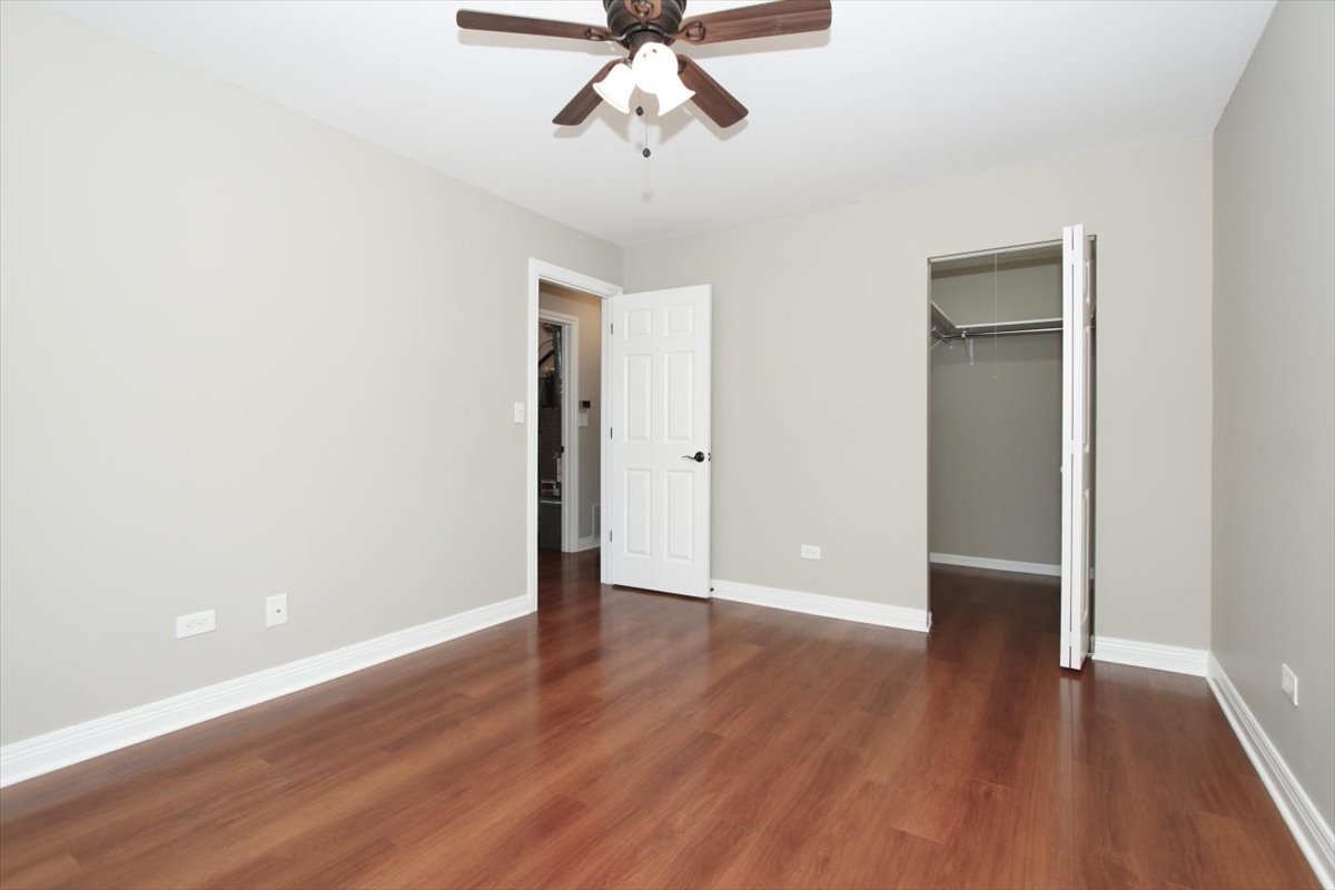 677 Cumberland Trail #2B, Roselle, IL 60172