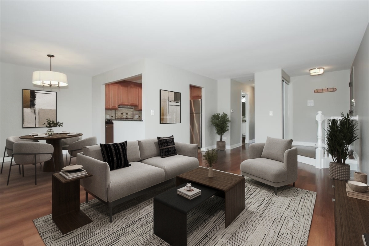 677 Cumberland Trail #2B, Roselle, IL 60172