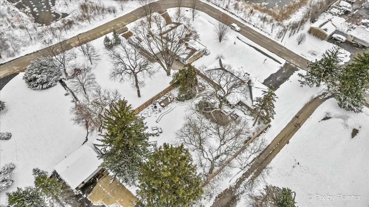 1N536 Highland Avenue, Glen Ellyn, IL 60137