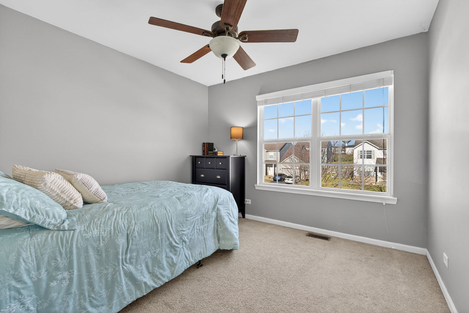 1529 Balboa Drive, Minooka, IL 60447