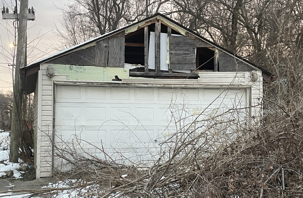 302 E 134th Street, Chicago, IL 60827