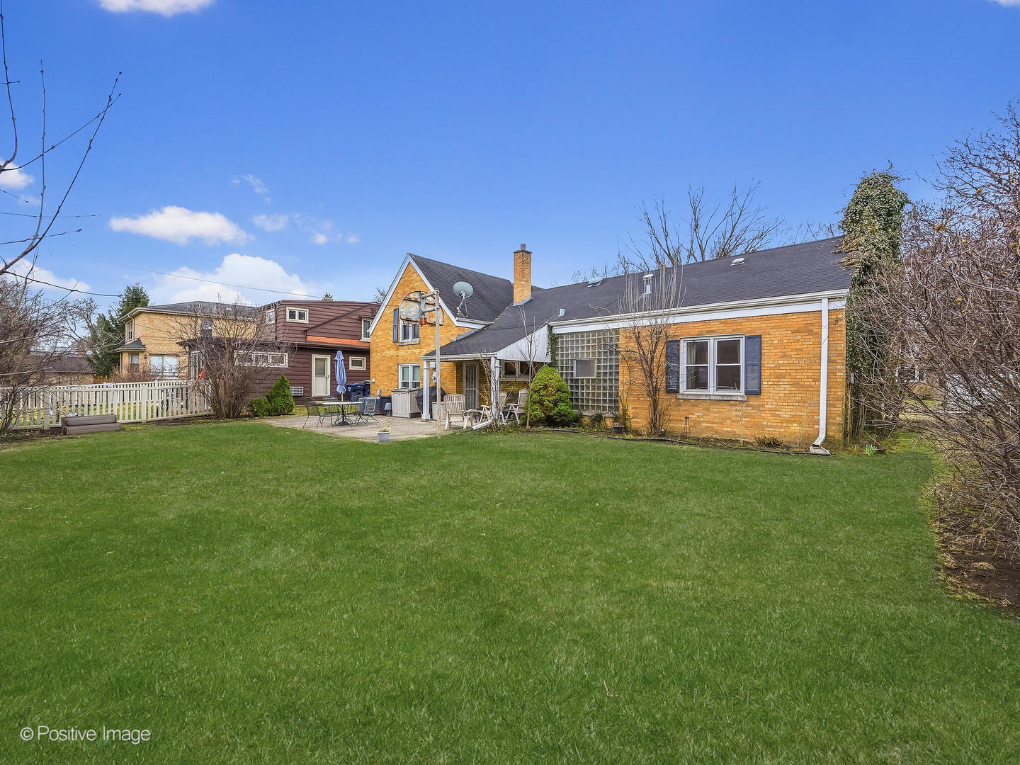 821 N Catherine Avenue, La Grange Park, IL 60526