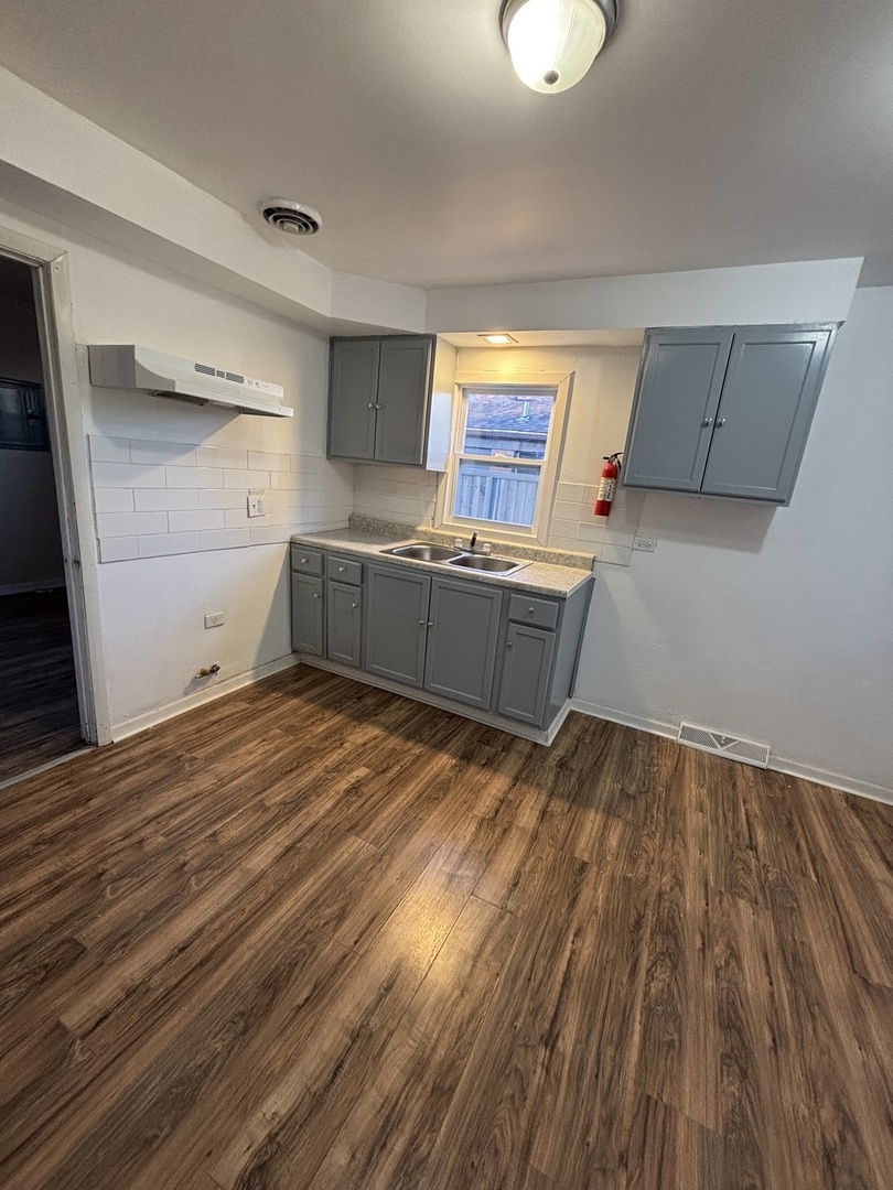 14824 Edbrooke Avenue, Dolton, IL 60419