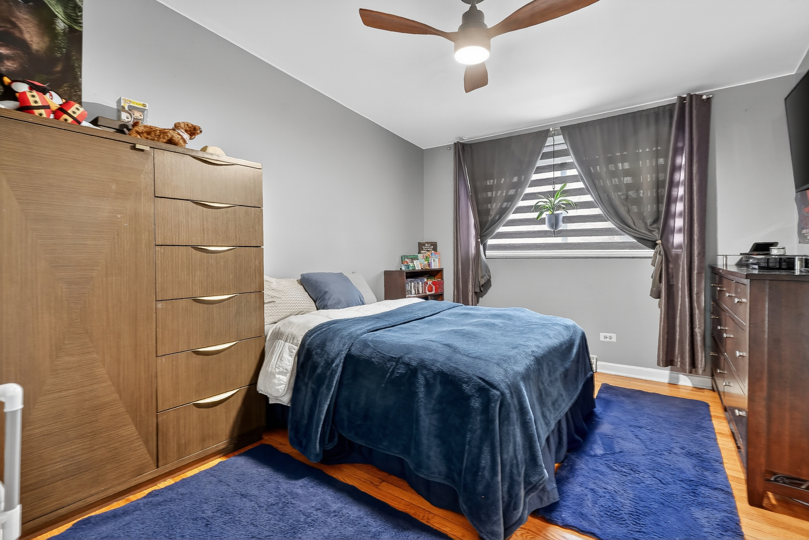 8632 New England Avenue, Burbank, IL 60459