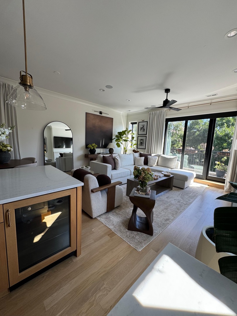 2650 N Racine Avenue #3, Chicago, IL 60614