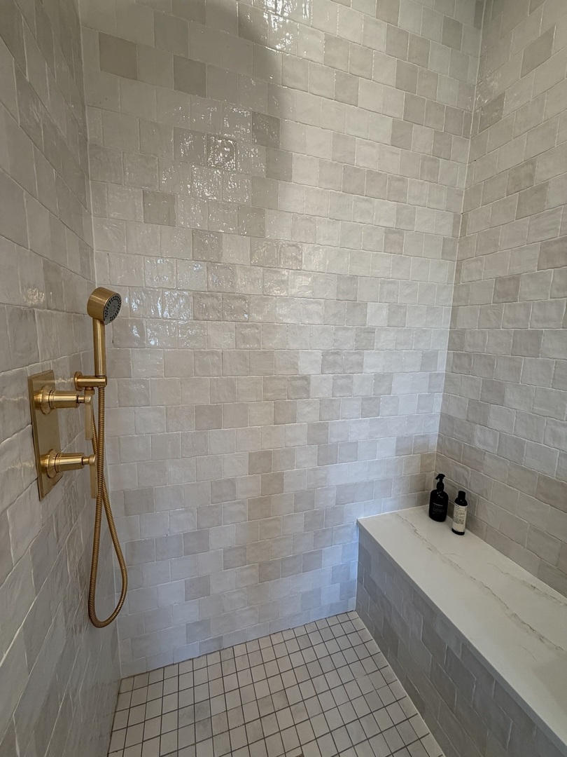 2650 N Racine Avenue #3, Chicago, IL 60614