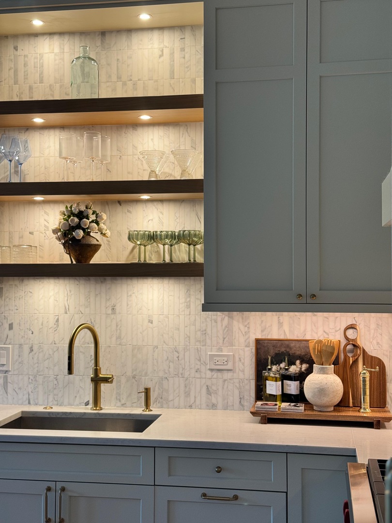 2650 N Racine Avenue #3, Chicago, IL 60614